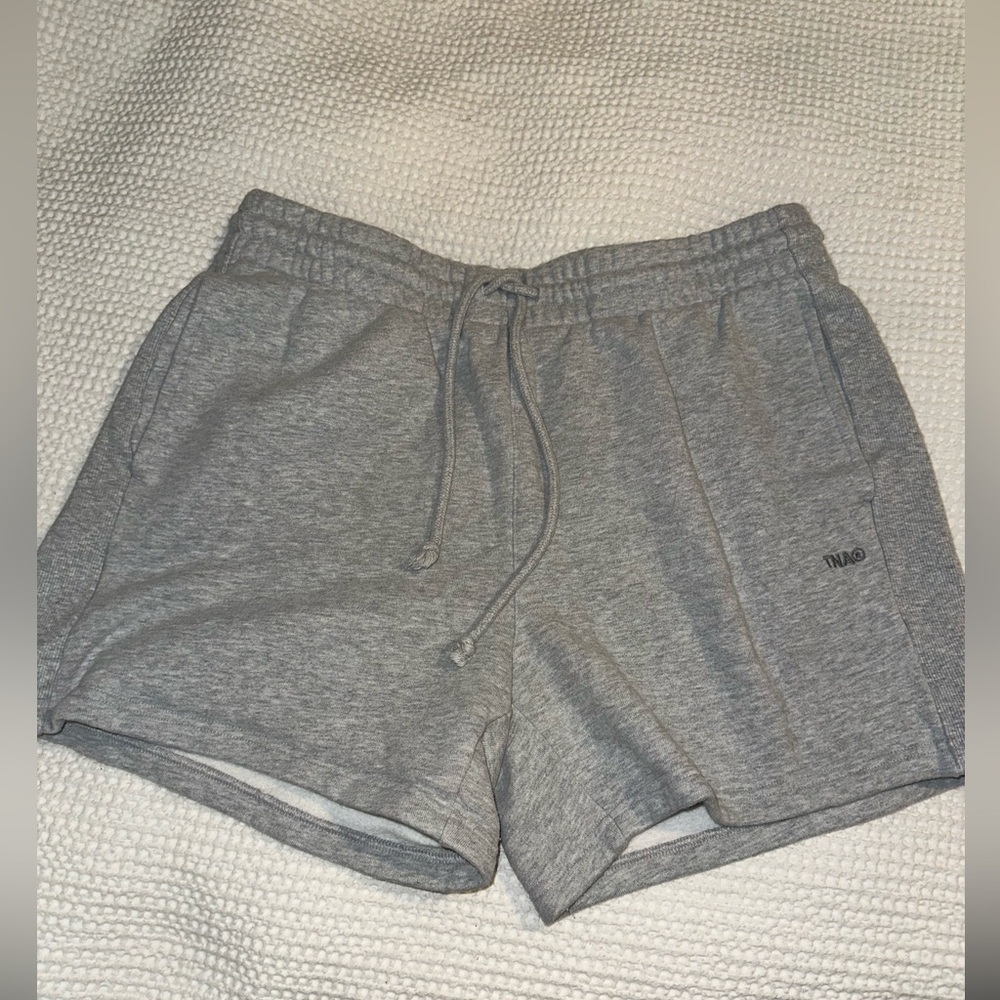 Aritzia TNA Cozy Fleece Shorts